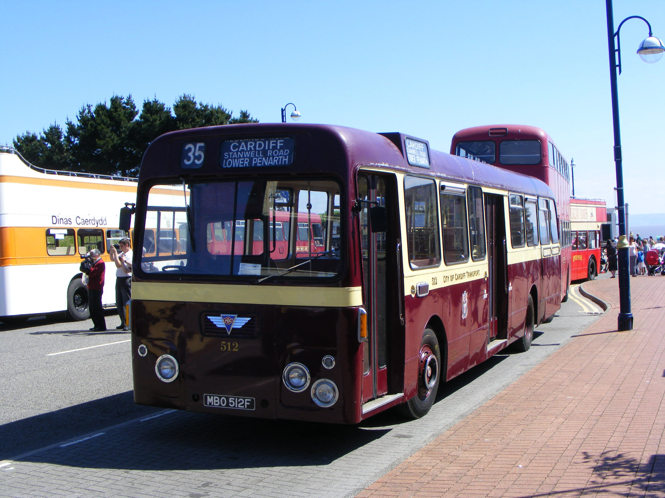 Cardiff Bus SHOWBUS WALES BUS IMAGE GALLERY